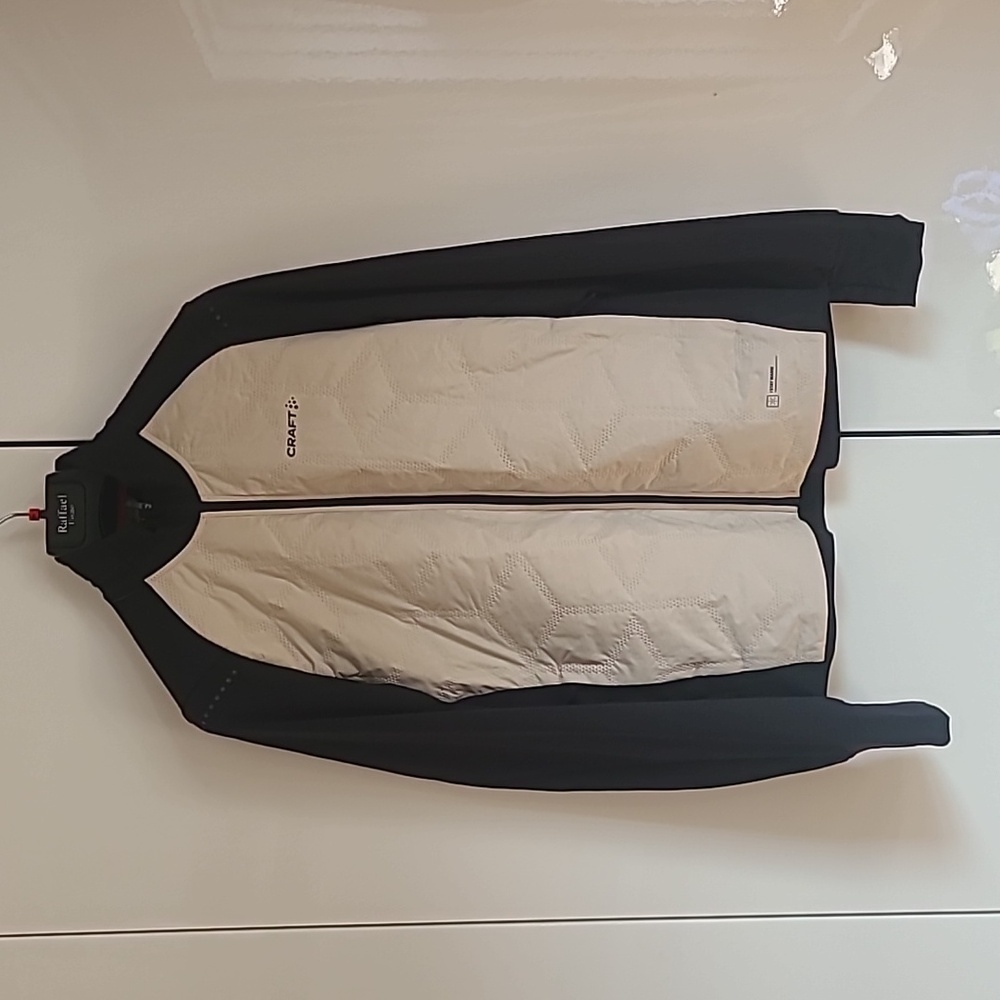 NWOT Craft running jacket US L